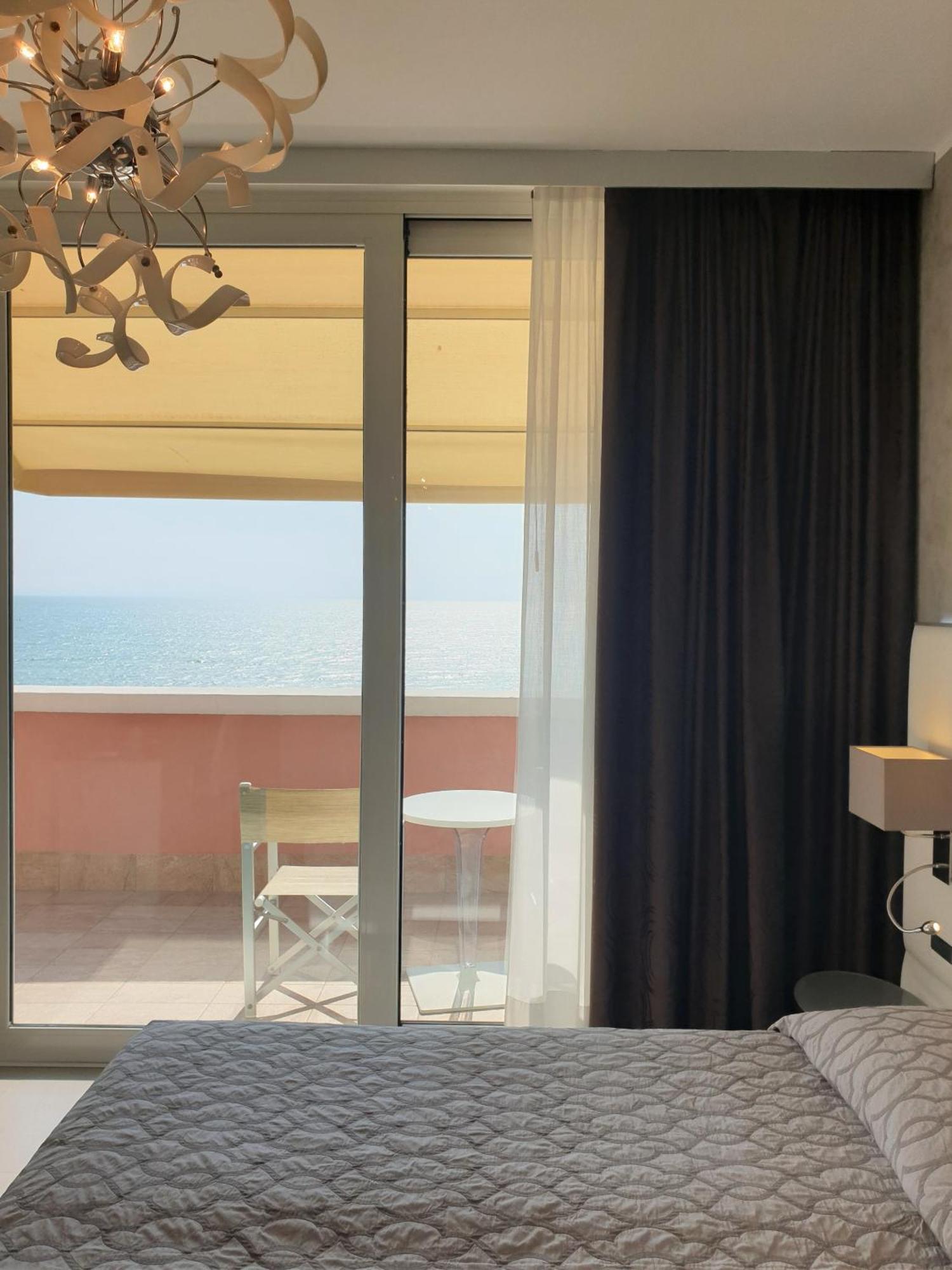 Grande Albergo Marin Lignano Sabbiadoro Zewnętrze zdjęcie